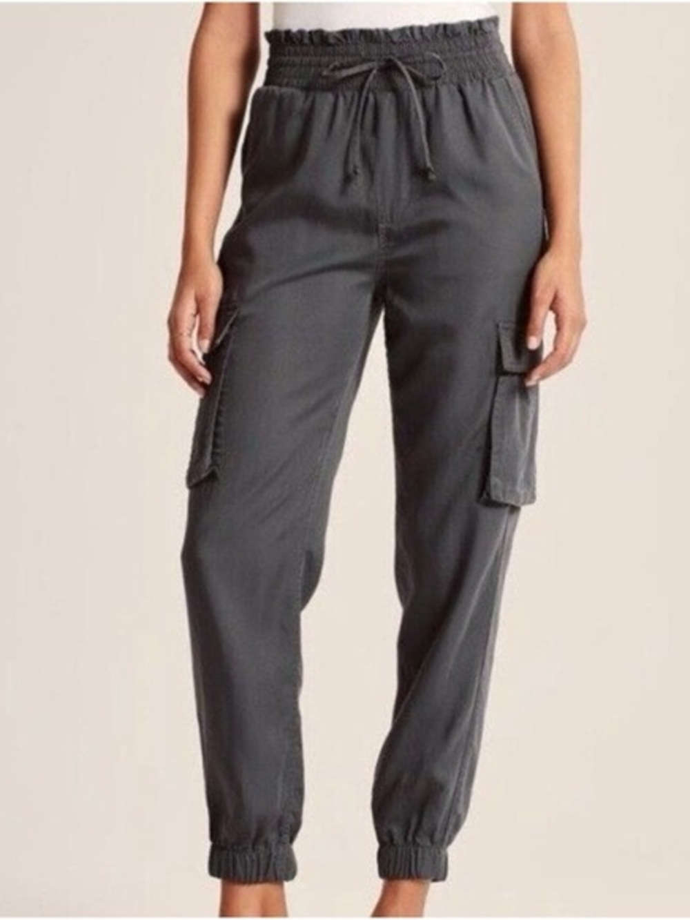 Abercrombie Grey Cargo Joggers Size Medium